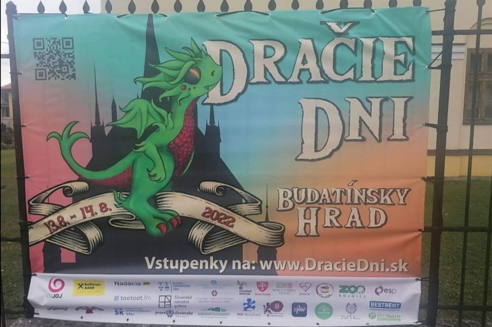 Na hrade sme boli na rôznych akciách, hlavne ukážkach remesiel či rytierskych súbojoch. Draci môžu byť zaujímavi...