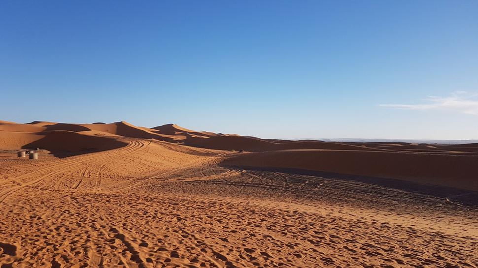 Sahara, krásne, tiché miesto, kde si môžete oddýchnuť, užívať každý jeden okamih a na nič nemyslieť.