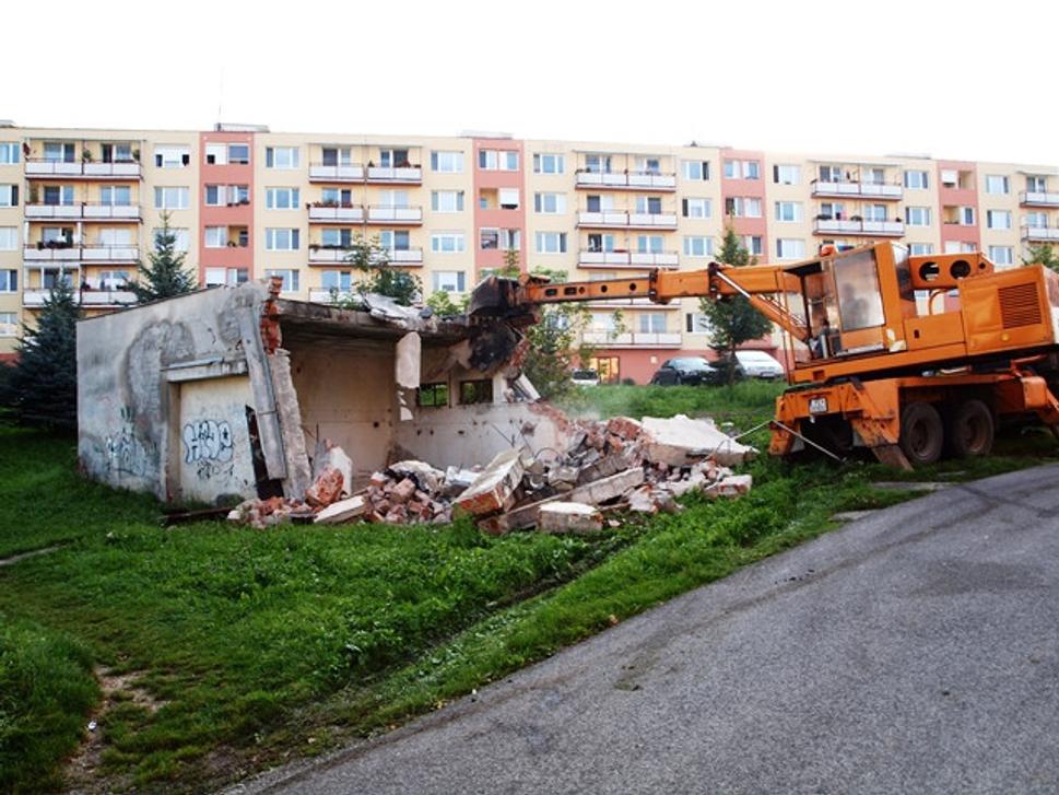 A takto sa búrala budova na Ul. M. Gorkého v Prievidzi.