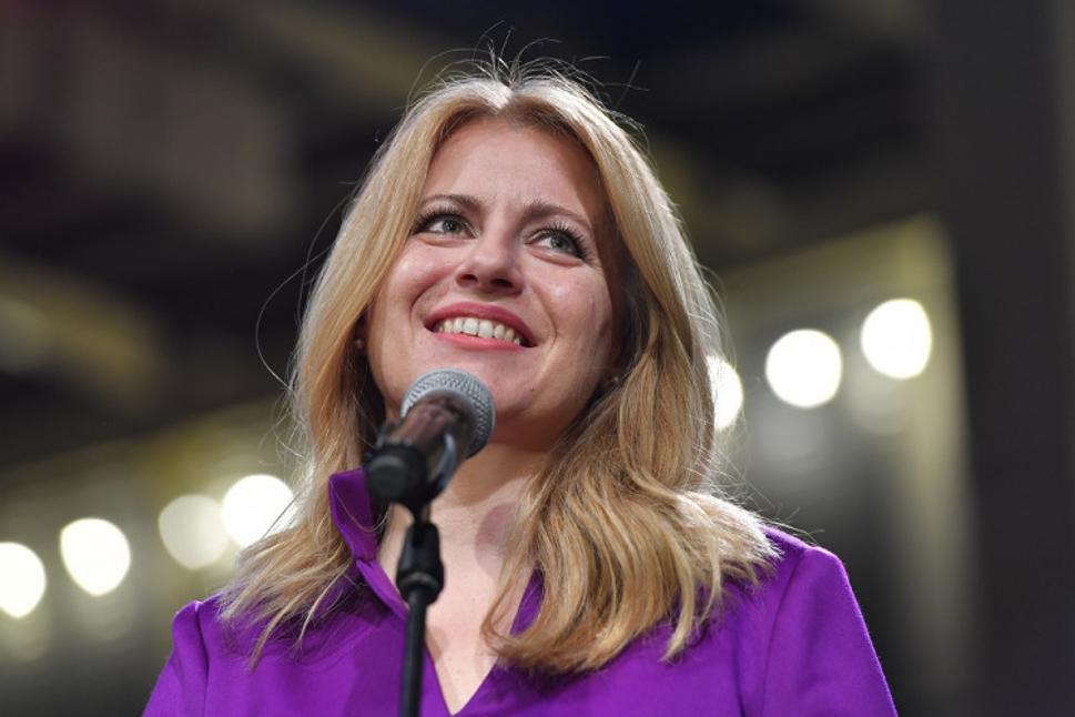 • Zuzana Čaputová - prvá slovenská prezidentka. •