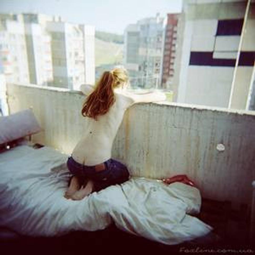 http://browse.deviantart.com/photography/people/misc/?order=9&offset=144#/d21eueq