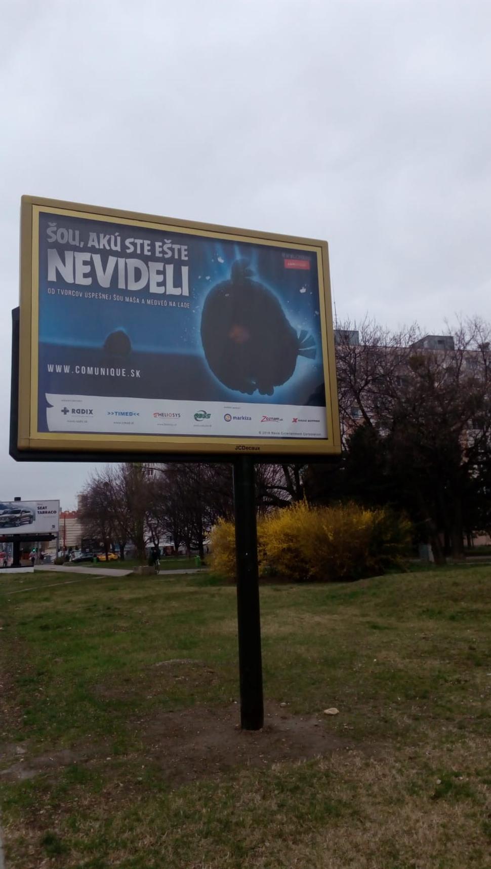 Bilbord vo verejnom parku Záhradnícka - Palkovičova - Jégeho