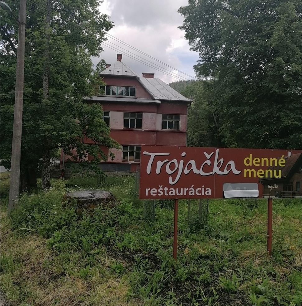 ružová "obluda"