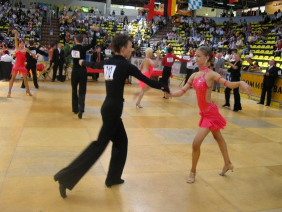 Latina – červená