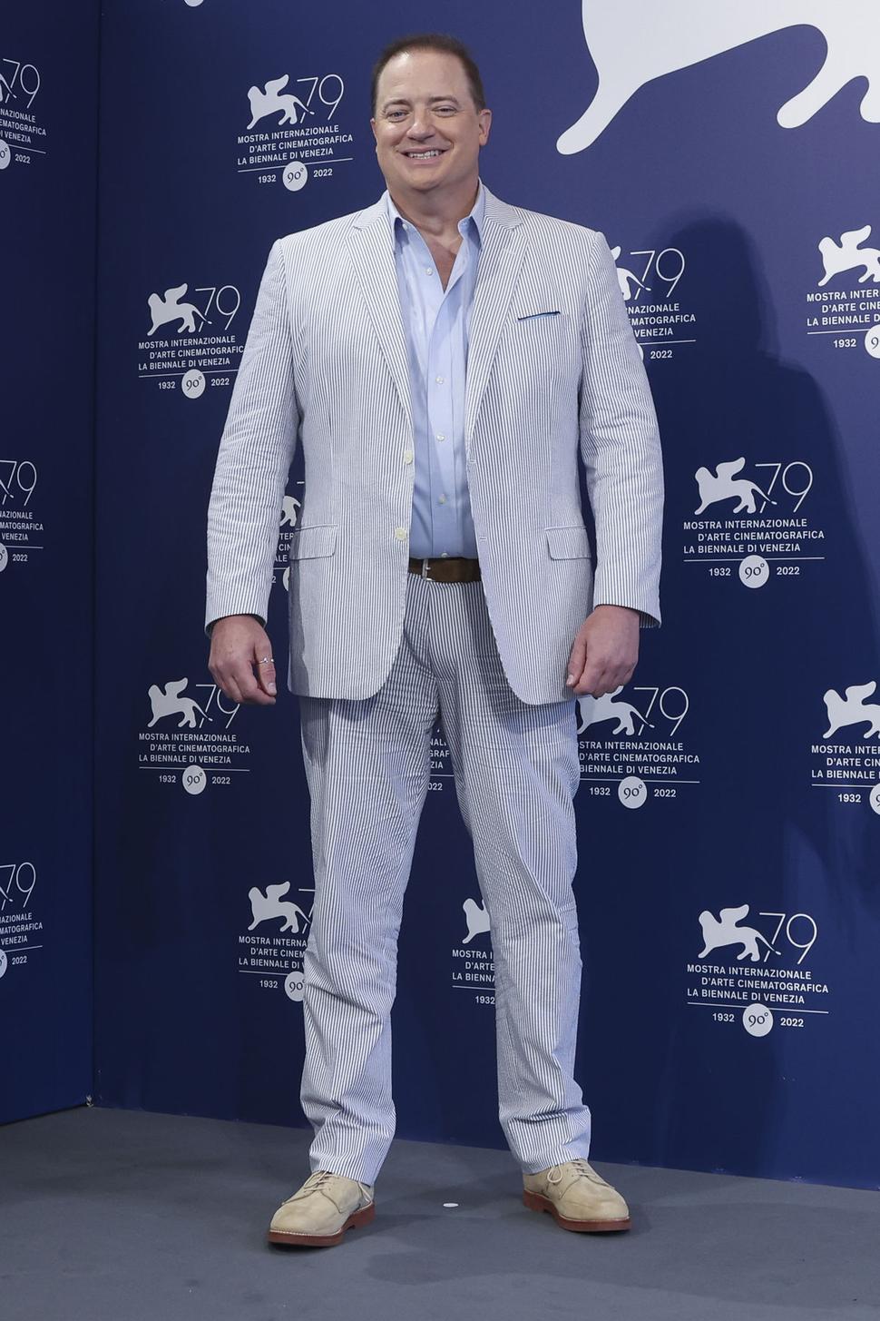 Je súčasťou, už mal vo filme "MÚMIA SA VRACIA,,teraz sa "THE WHALE,,. Už trošku na krku ako schudli...