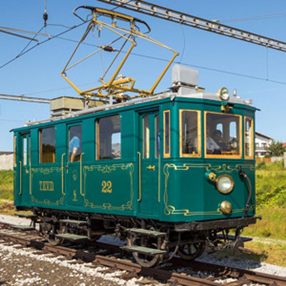 Prvé kroky Kométy po namontovaní motorov