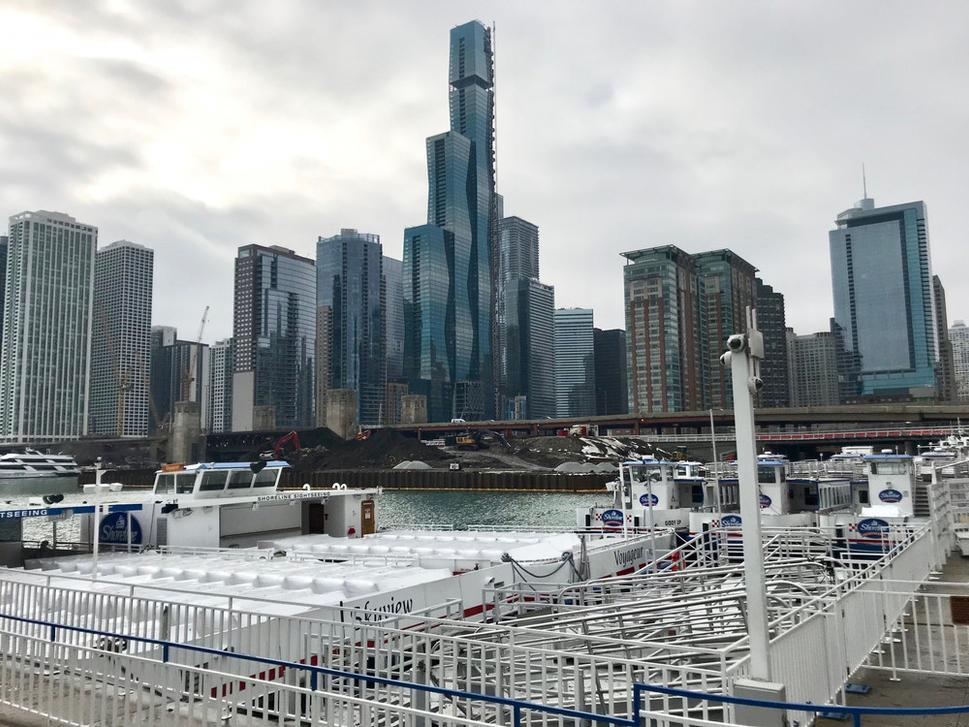 Pohľad na mesto z Navy Pier.
