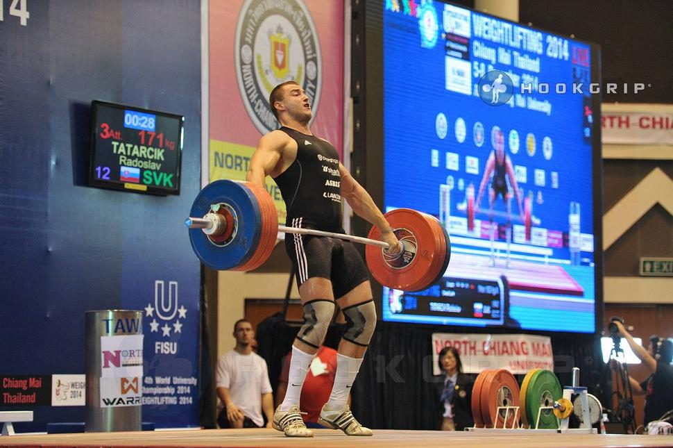 Radoslav Tatarčík trhá 171kg.