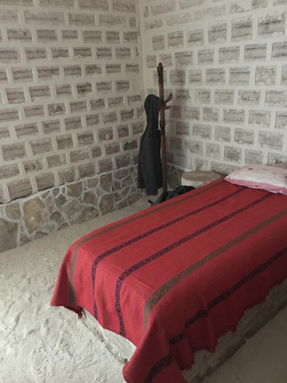 Zo soli bolo takmer všetko, dokonca aj na podlahe je soľ.