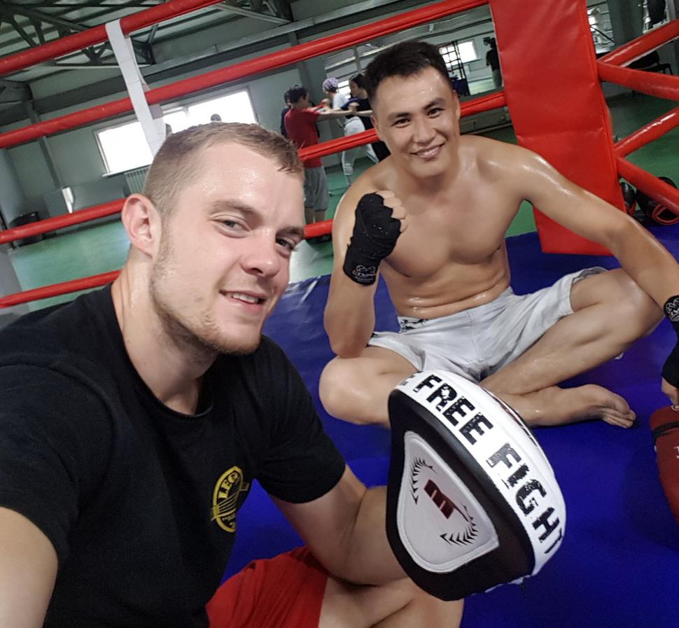 Bachut Argynbaev, po R´ZZ lapách