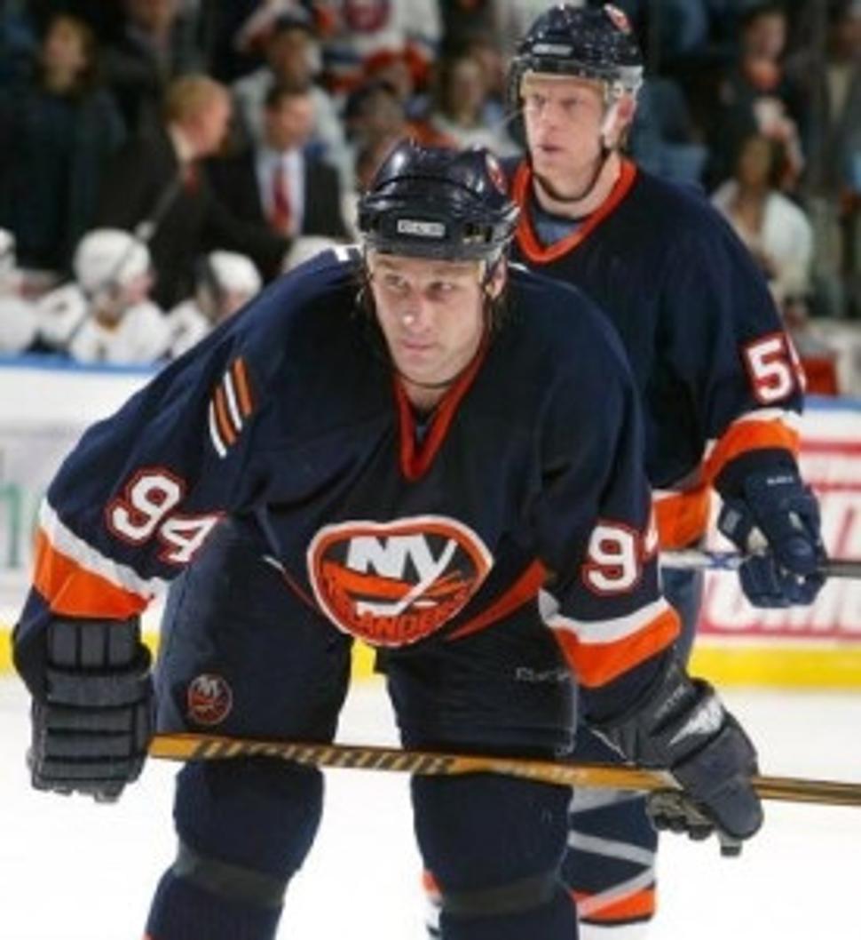 Ani jeden hráč z dvojice Ryan Smyth-Jason Blake už v nasledujúcej sezóne dres Islanders neoblečie