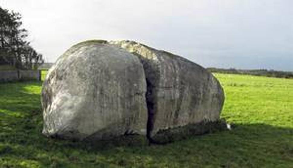 Split Rock, západne od Easkey, County Sligo