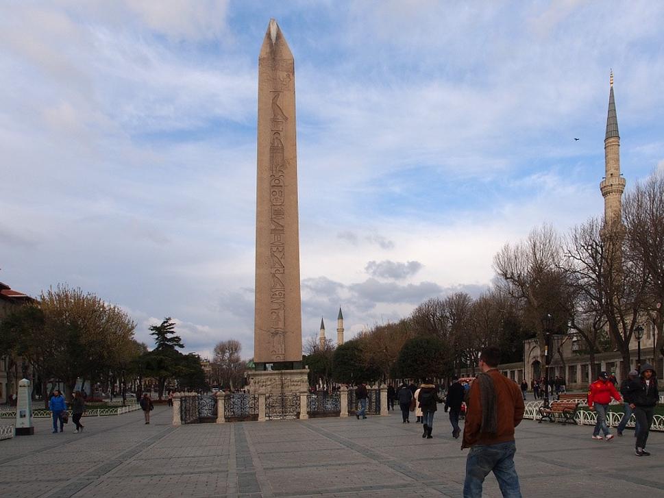 Theodosiov obelisk
