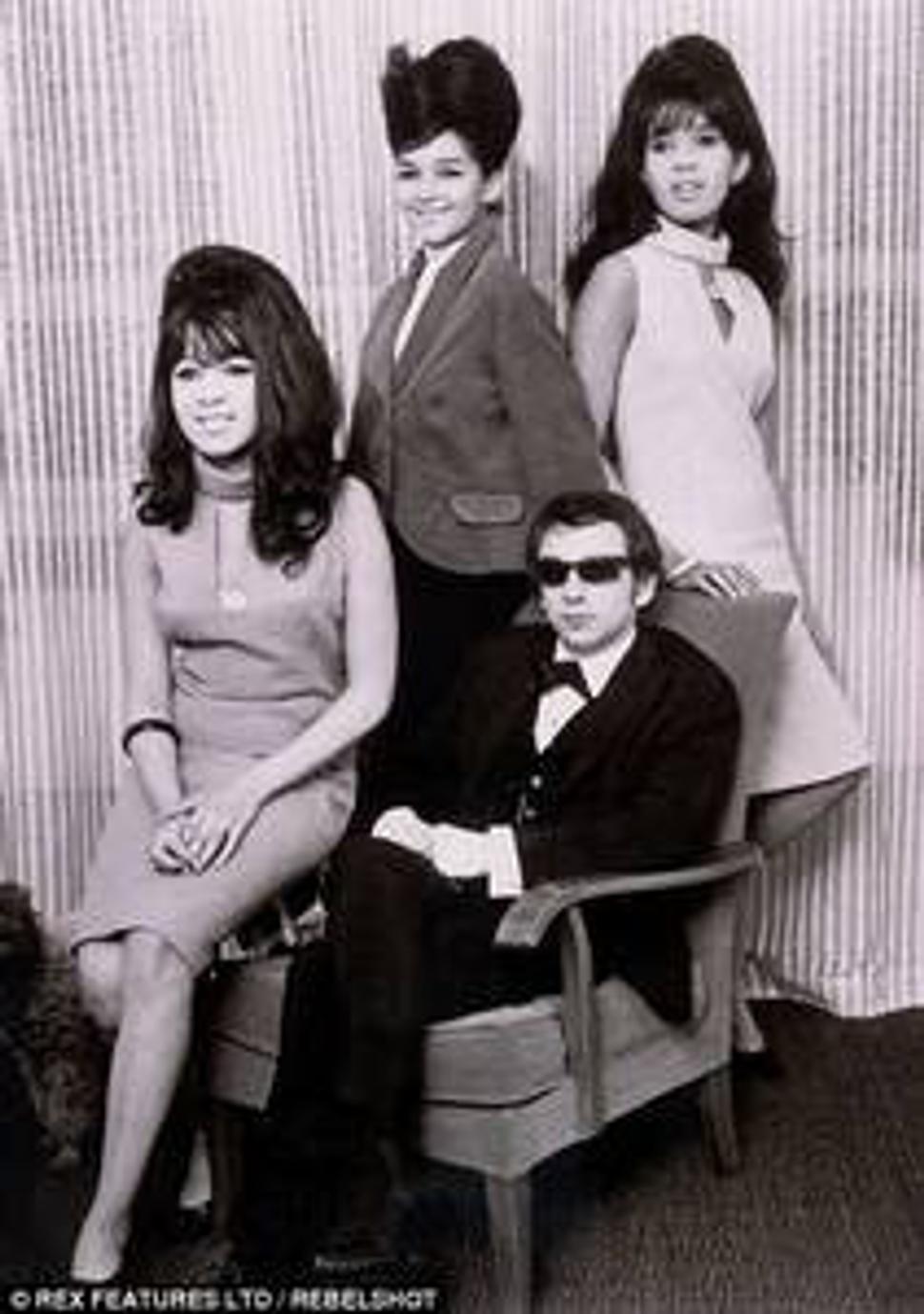 The Ronettes a Phil Spector