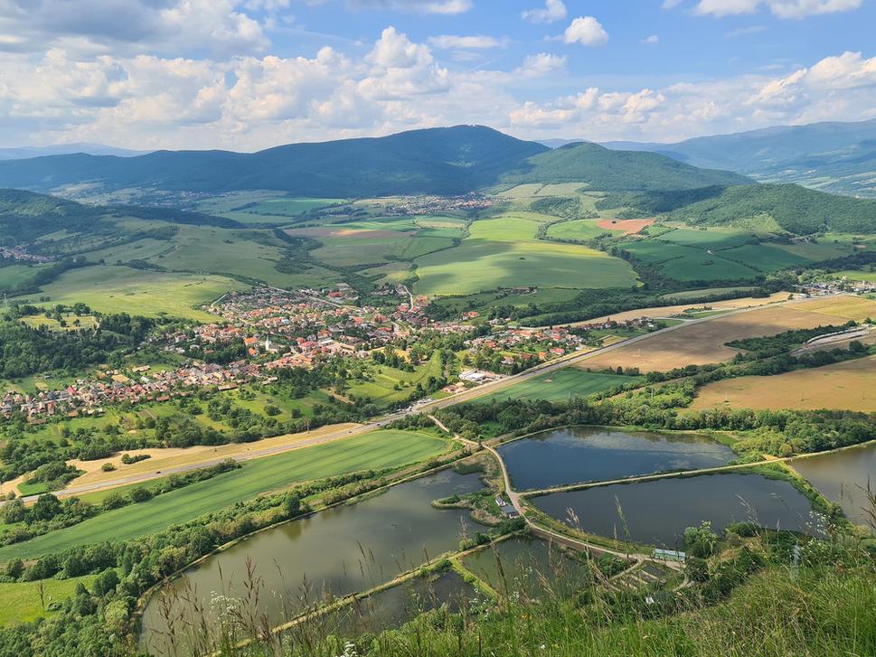 Brzotínska skala