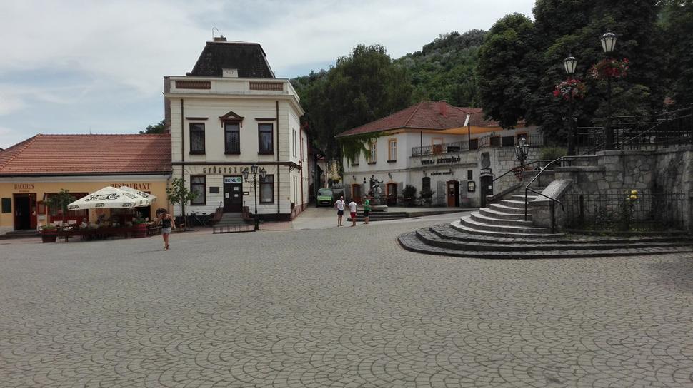 V centre mesta Tokaj.