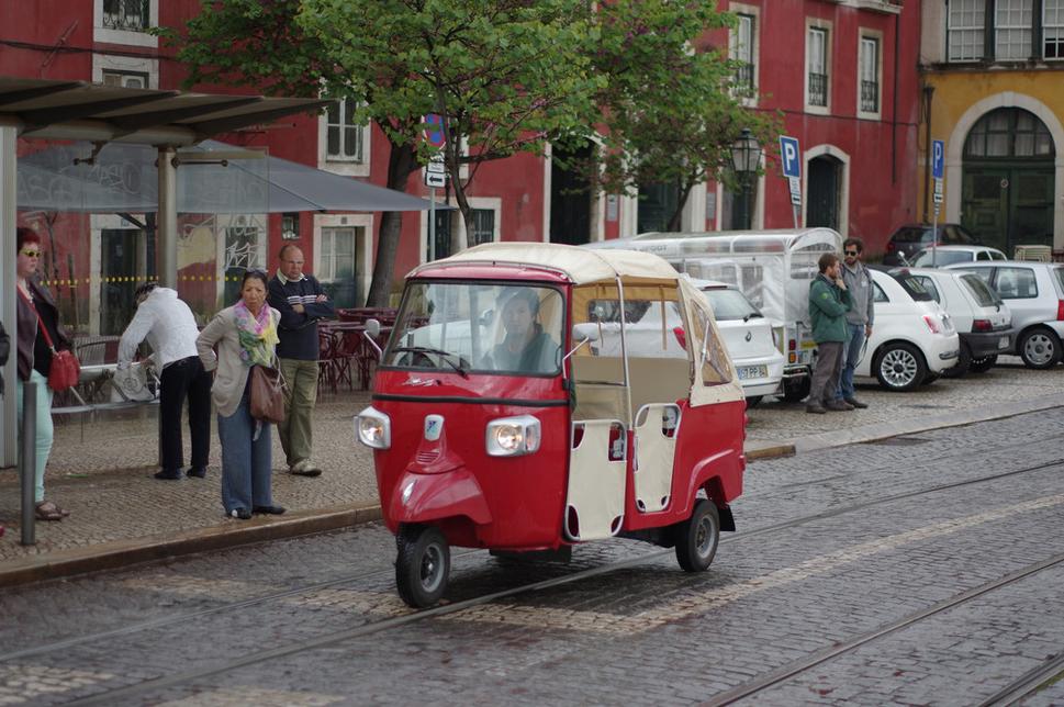 Tuk-tuk car