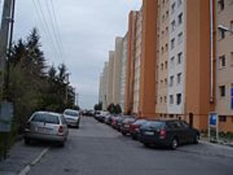 Ulica Na pasekách, Bratislava-Rača