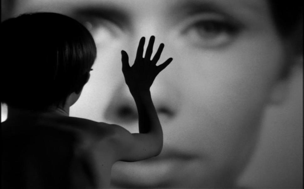 Persona (1966)