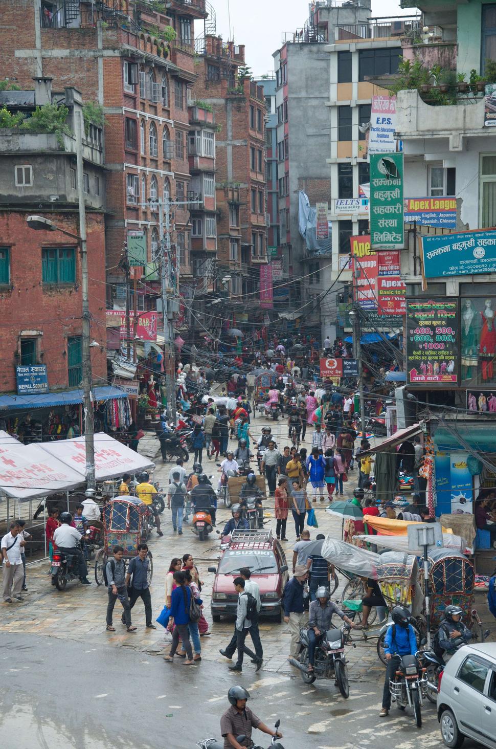 Celkom bežná ulica v Kathmandu.