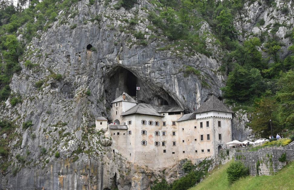 Predjamský hrad