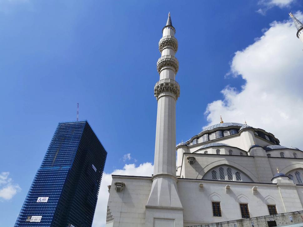 Tirana, Albánsko