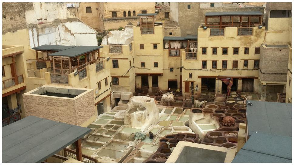 Tanneries uprostred mediny Fez