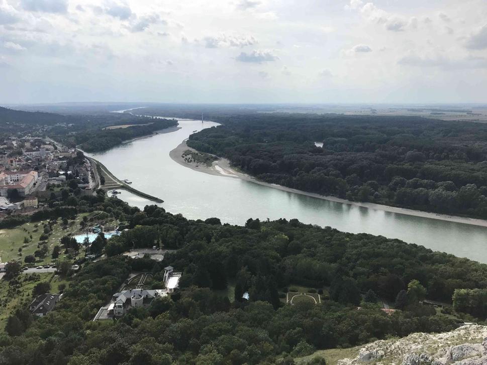 Braunsberg a výhľad na Dunaj