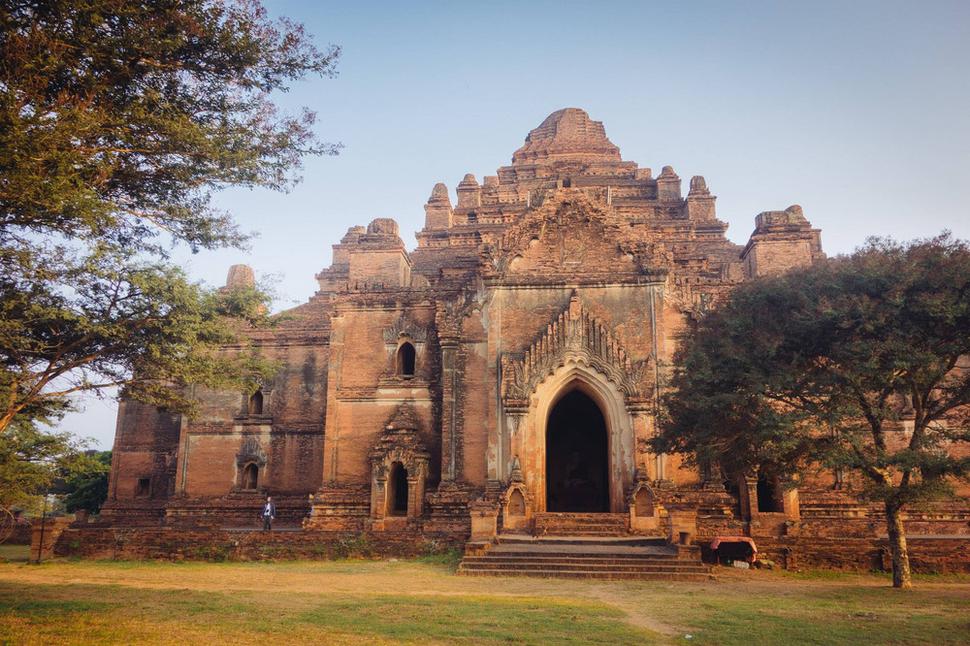 Dhammayangyi Temple