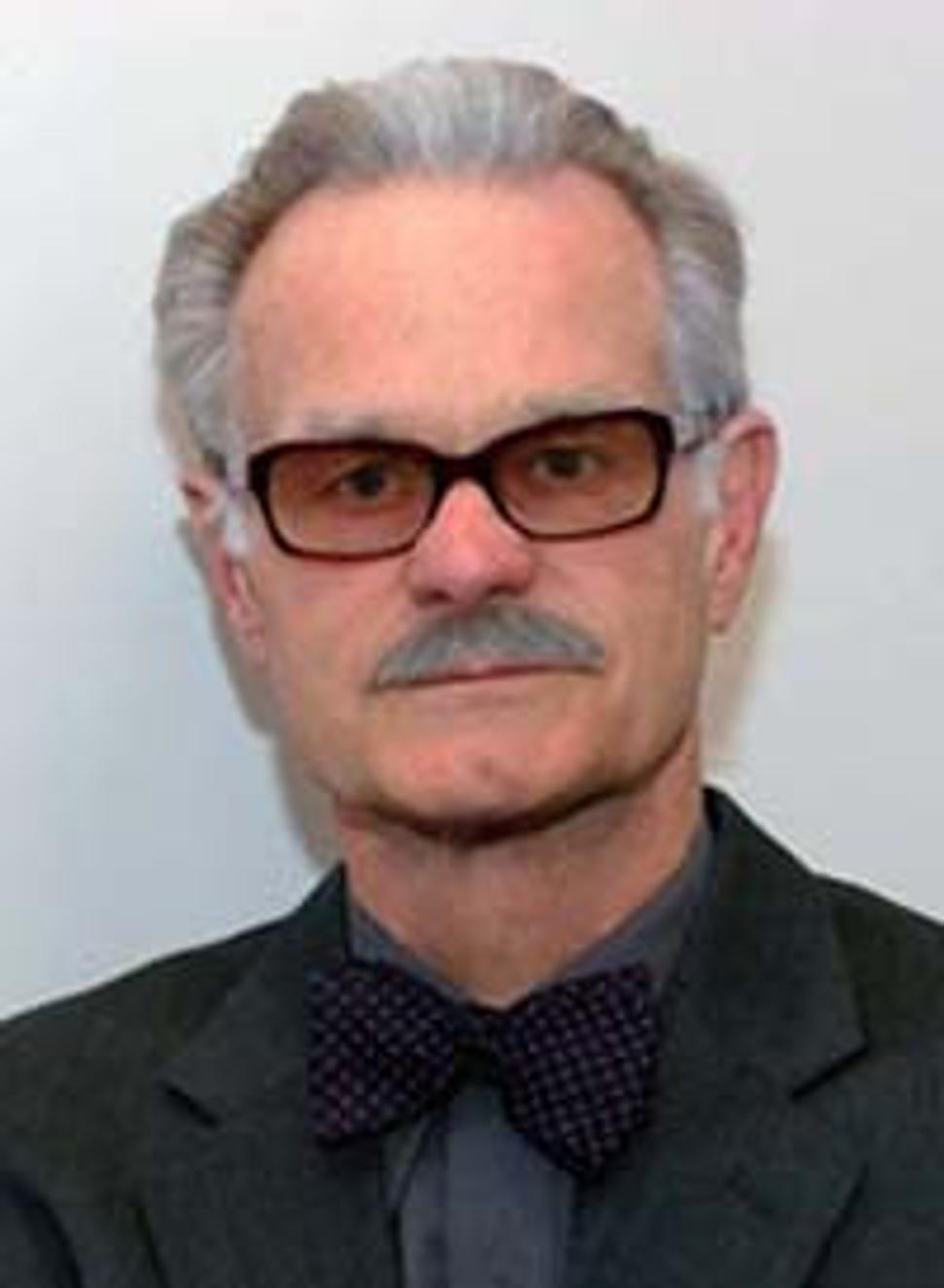 Riaditeľ Bill Warner