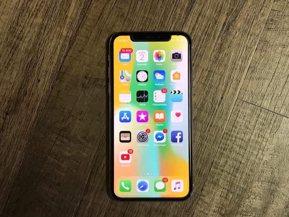 iPhone X je perfektný produkt, no jeho cenovka presahuje aj to, čo sme už na Apple považovali za veľa