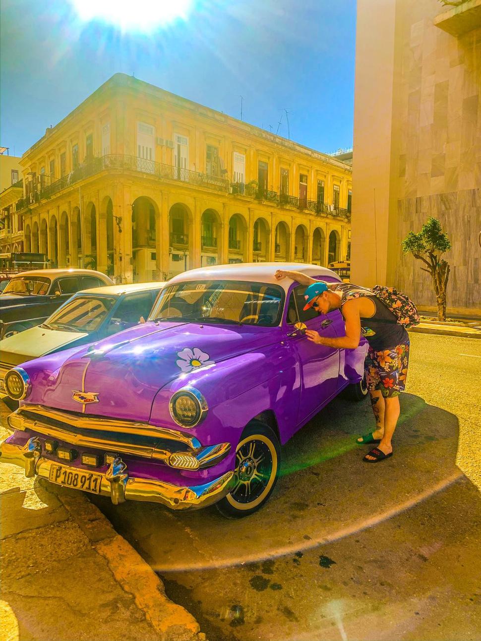 Old cars in Havana