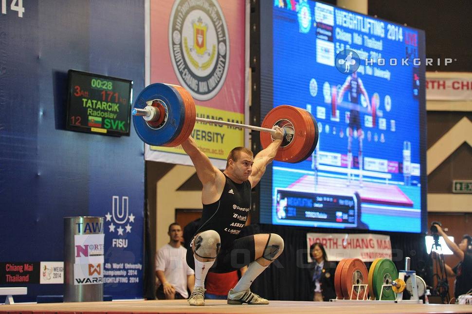 Radoslav Tatarčík trhá 171kg.