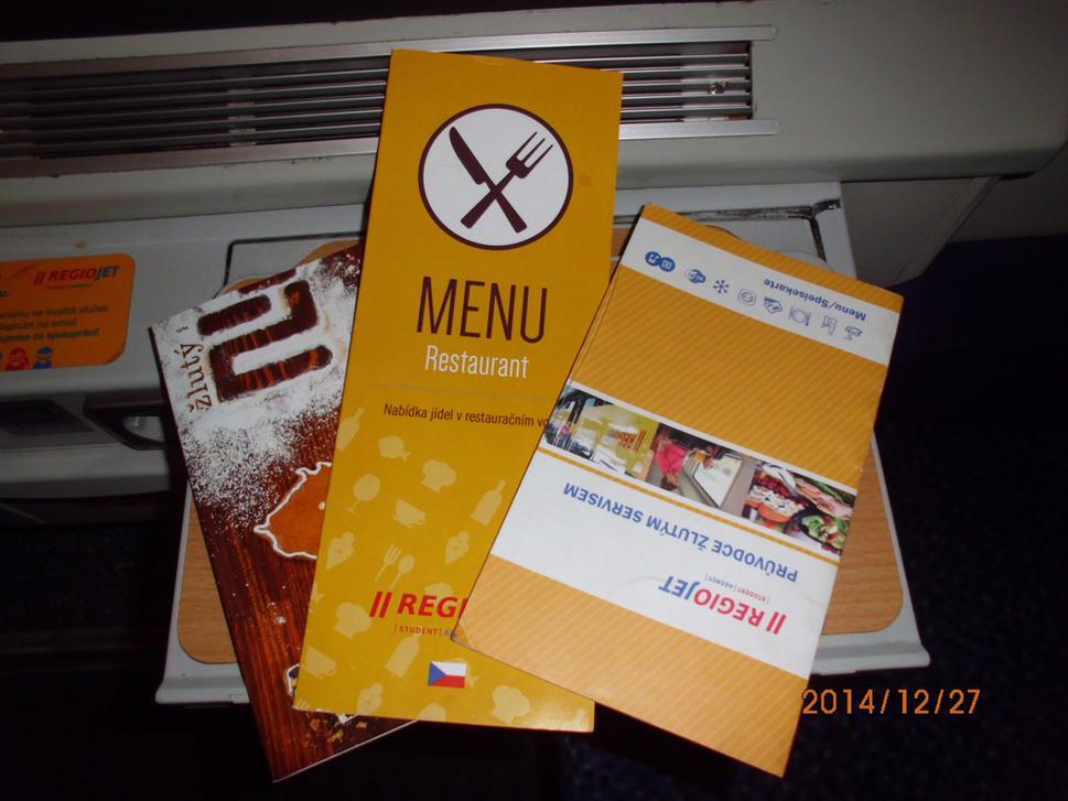 Ponuka menu v každom kupé
