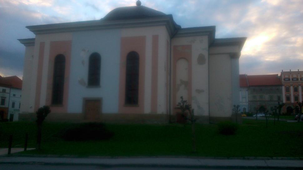 Pôvodný nemecký luteránsky kostol, v ktorom je uchovaný duchovný svet Levočských Nemcov je otvorený akurát počas služieb Božích.