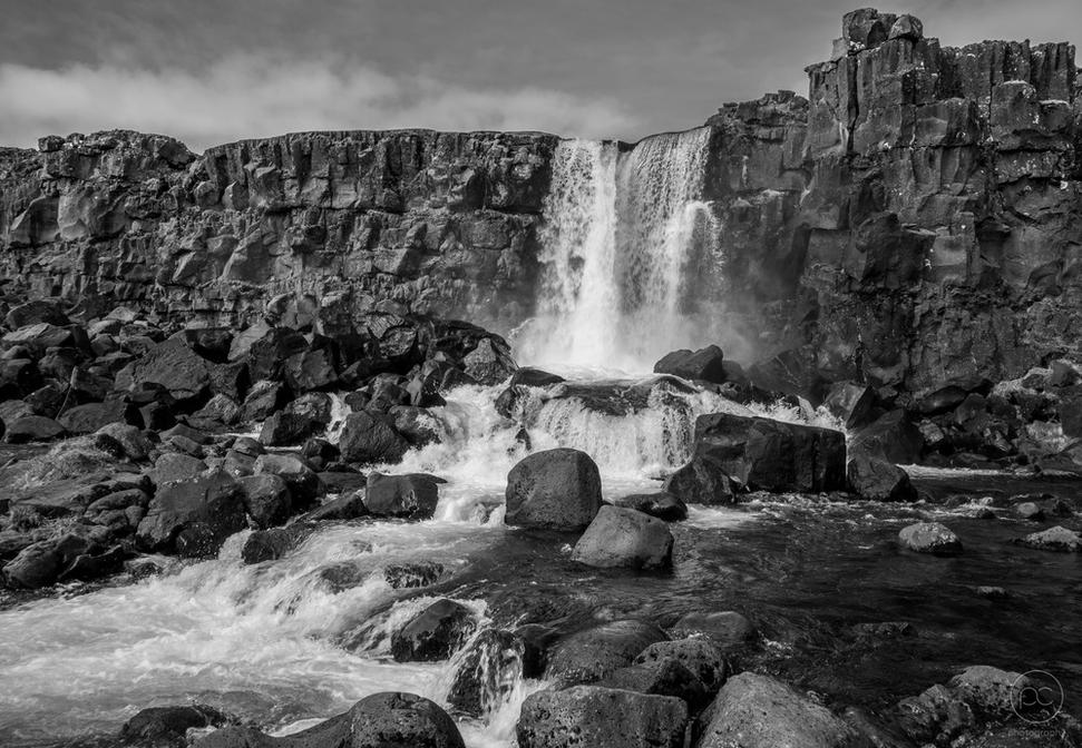 Öxarárfoss