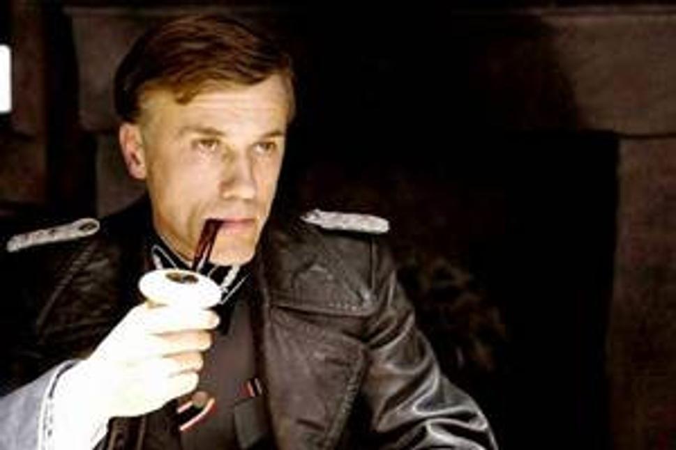 Christoph Waltz ako Standartenführer Hans Landa v Inglorious Basterds