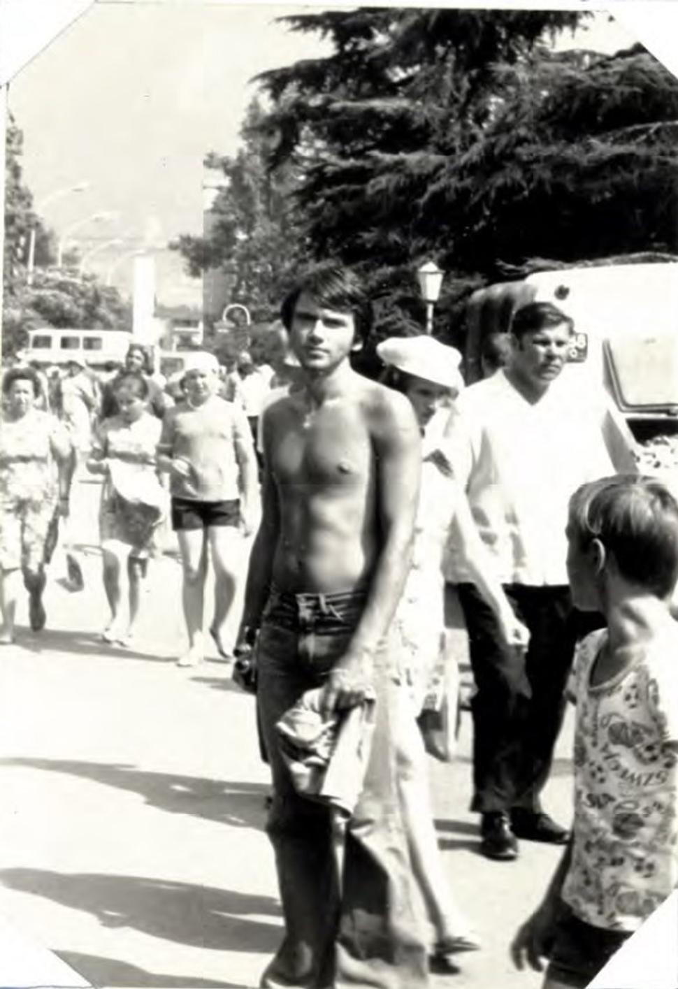Na ulici. Jalta, 03.08.1977