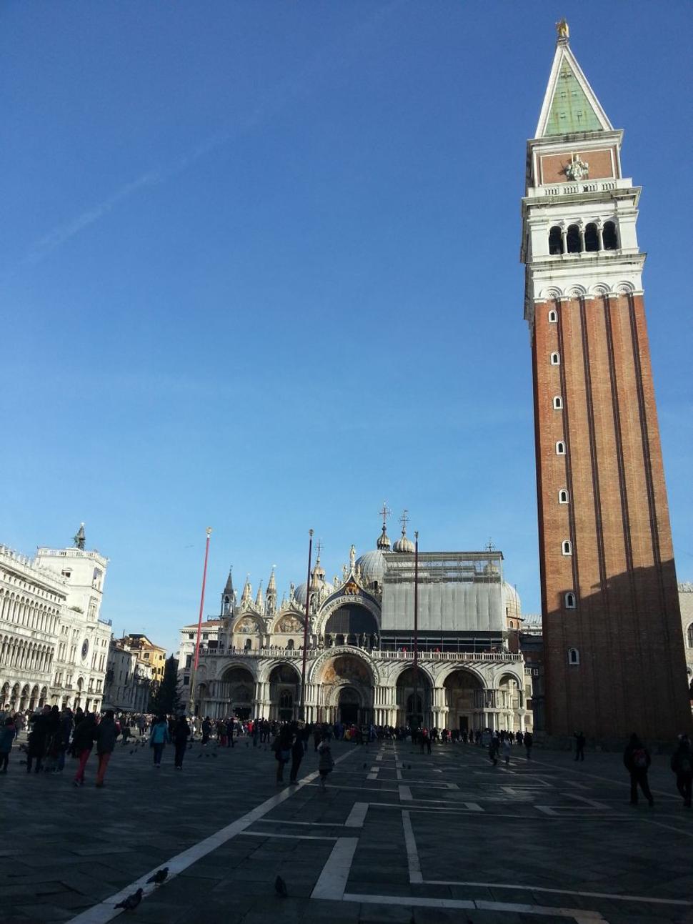 A tu je tradičná gýčová fotka so San Marco. Hore som nešiel, odradil ma dlhý dav pred vchodom.