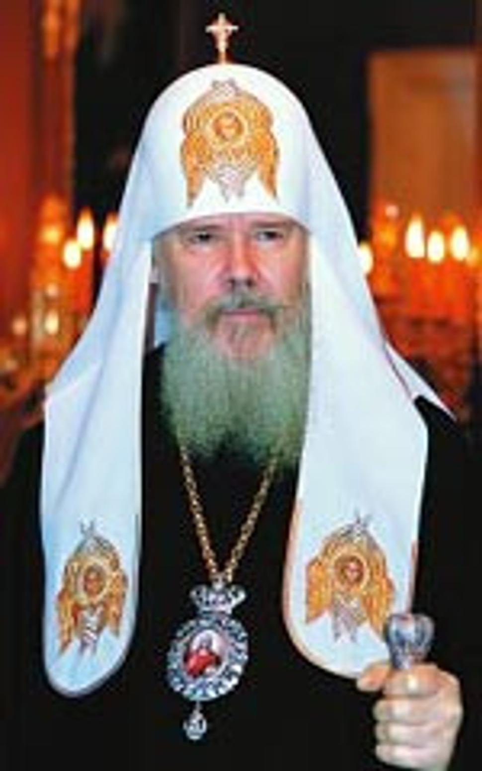 Patriarcha Mosky a celého Ruska Alexij II. (Ridiger), narodený v roku 1929 v Tallinne. V rokoch 1961-1987 bol biskupom, tallinnským a estónskym. Od 1987-1990 bol leningradským a novgorodským metropolitom. 7. júna 1990 bol zvolený za patriarchu.