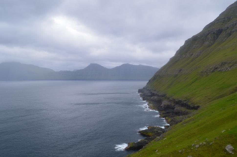 Cesta-necesta z Eldeviku do Oyndarfjørðuru