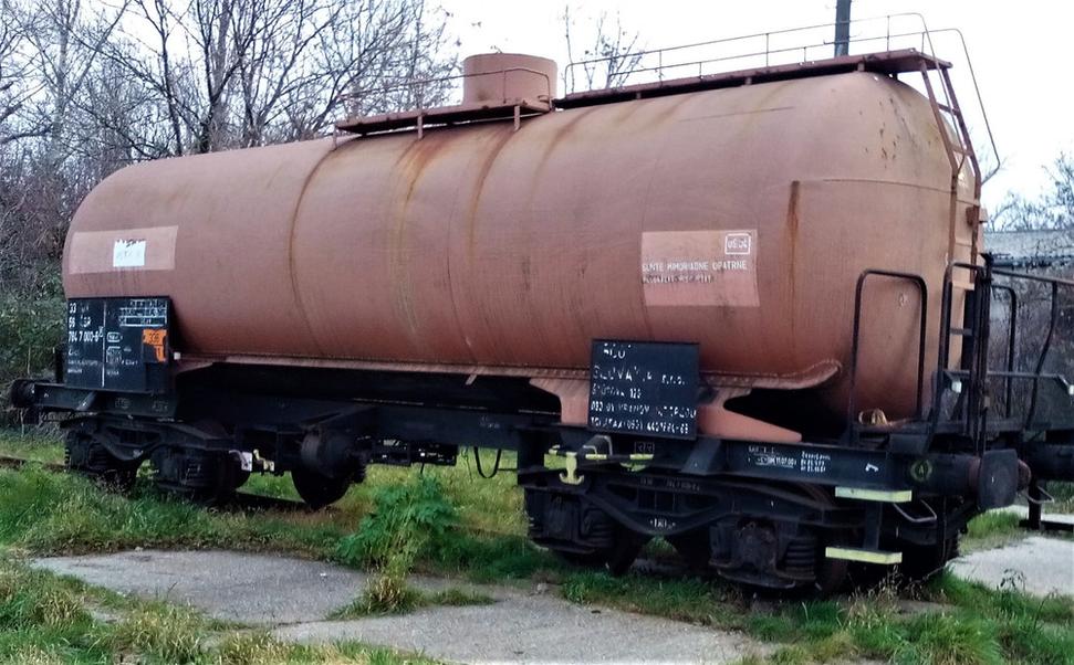 zabudnutá cisterna z chemickej minulosti