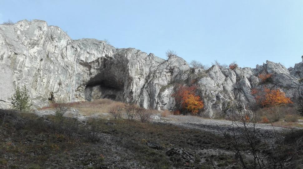 Kostolecká klenba známa aj ako Strecha Slovenska.