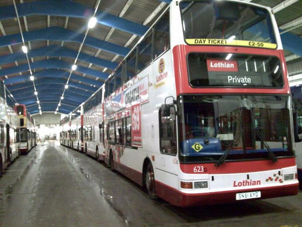Autobusová garáž