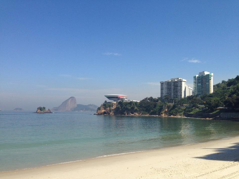 Múzeum v Niteroi je jednou z najväčších atrakcií.