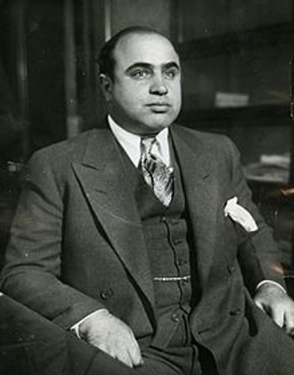 Americký mafián Al Capone. Koľko ľudí by ho volilo na Slovensku, keby pripravil kvalitný sociálny balíček aj u nás?
