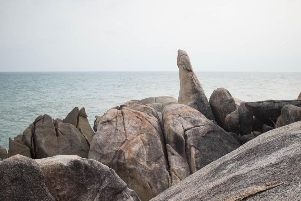 Hin Ta & Hin Yai (Grandma and Grandpa Rocks)