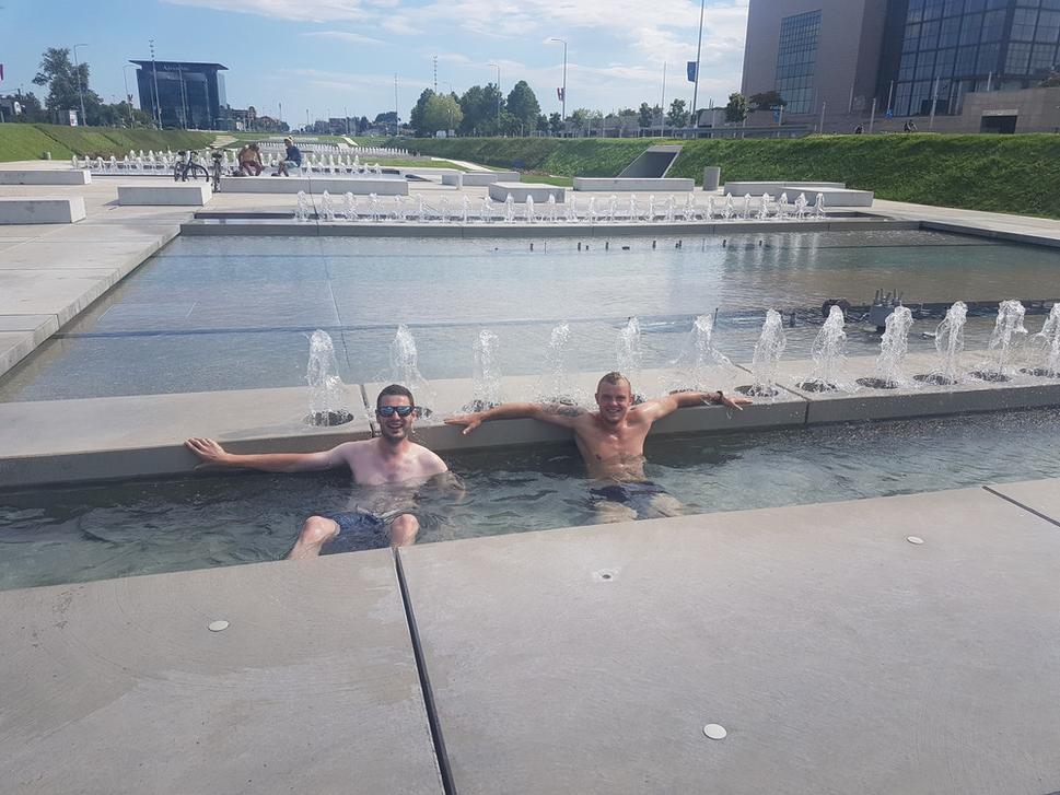 Keď nieje more aj fontána postačí