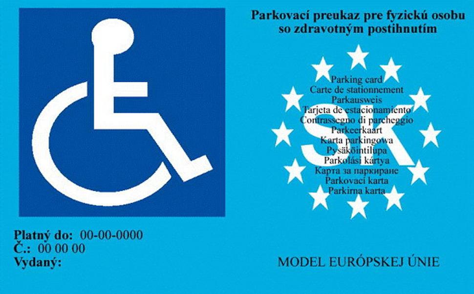 Parkovací preukaz oprávňujúci parkovať na miestach pre invalidov.