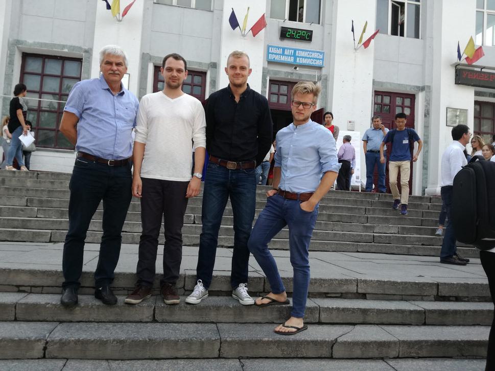 Doc. Jurík, Vlado, ja, Marek